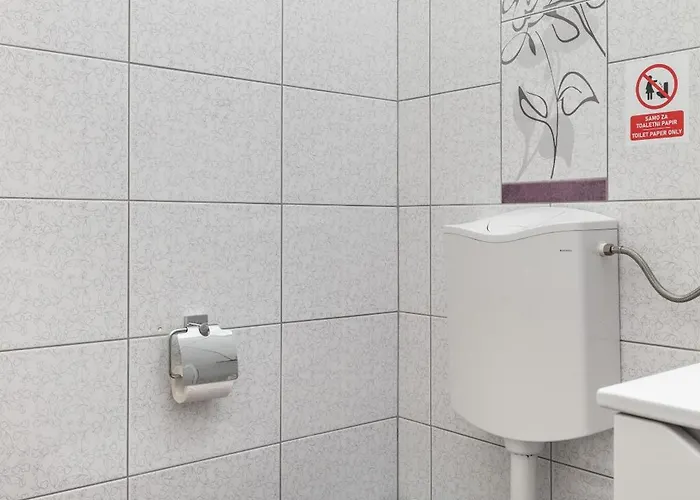 Apartman Aja *